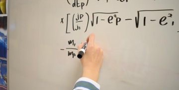 Równanie matematyczne na tablicy